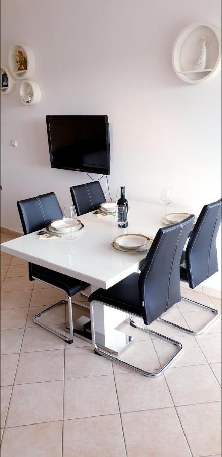 Apartment Antonio Biograd Na Moru Εξωτερικό φωτογραφία