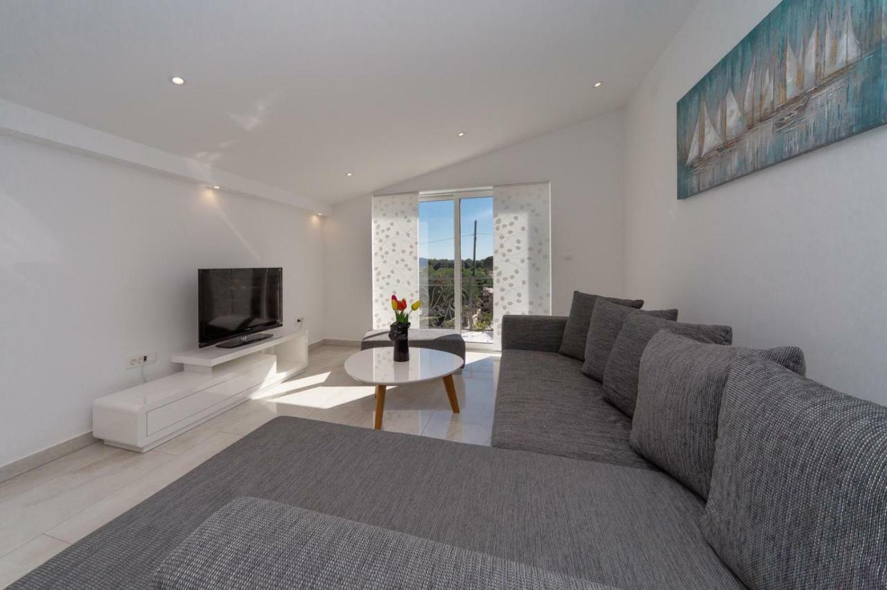 Apartment Antonio Biograd Na Moru Εξωτερικό φωτογραφία
