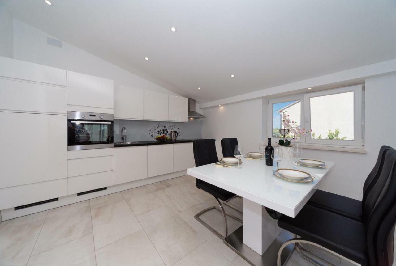 Apartment Antonio Biograd Na Moru Εξωτερικό φωτογραφία